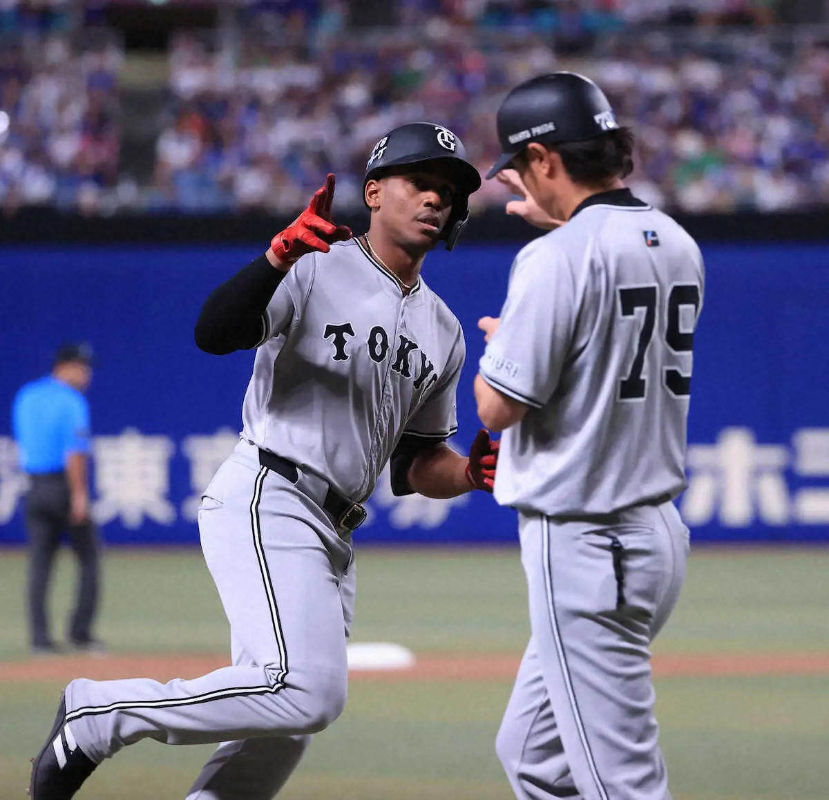 【画像・写真】巨人・ヘルナンデス無敗弾！“神助っ人”一発出れば8戦7勝1分け