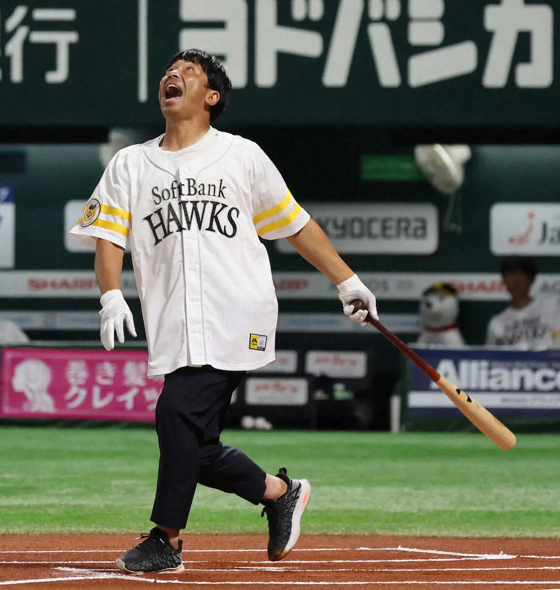 【画像・写真】「アサデス。デー」の企画で行われたホームランチャレンジ　松田宣浩氏VS森福允彦氏の3球対決の結果は…