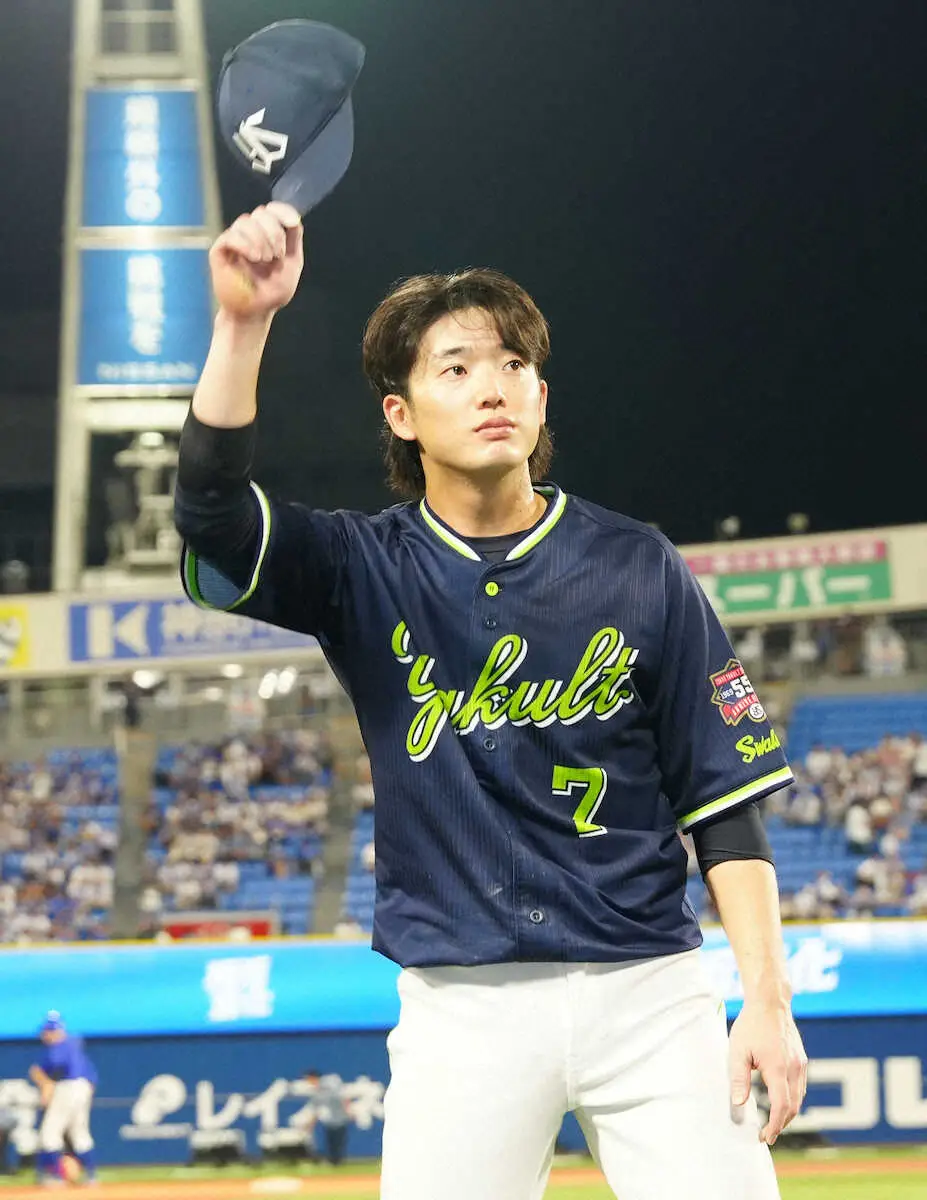 【画像・写真】ヤクルトが長岡の2本塁打の活躍で連敗が3でストップ　先発・奥川は5回3失点で勝ち負けつかず