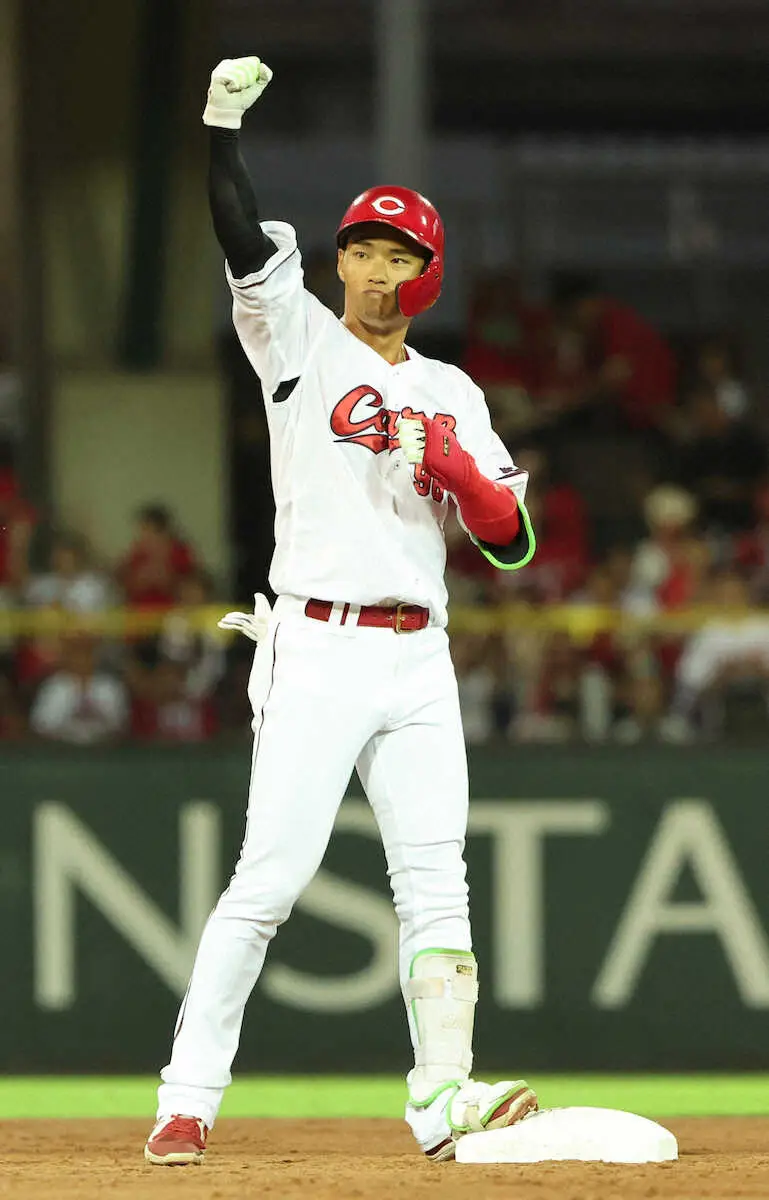 【画像・写真】広島・中村奨　799日ぶり打点で本拠地9連勝呼んだ　母校・広陵の甲子園初戦突破に「いい刺激もらった」