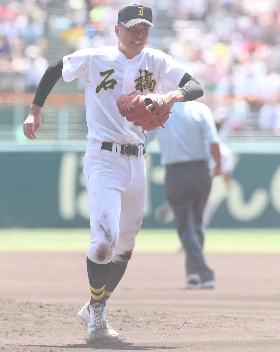 【画像・写真】【甲子園】学校創立100周年の県立校・石橋が聖地初勝利！　背番6の入江、足がつっても11奪三振完封