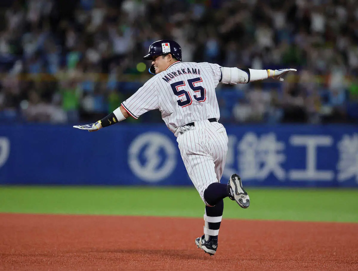 【画像・写真】ヤクルト・村上　ノーヒットから名誉挽回サヨナラ打　「壮真が死にそうな顔して…カバーしたいと思った」