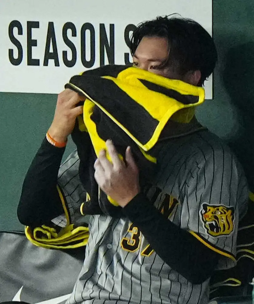 【画像・写真】阪神・及川　プロ5年目で初の満塁被弾「前回と同じ投球をしてしまった」7日のヤクルト戦と同じ四球が火種