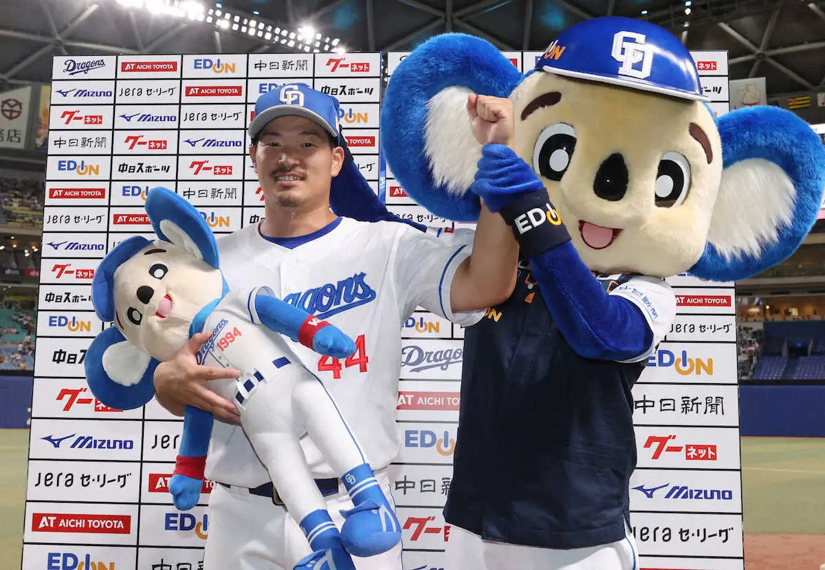 【画像・写真】中日　移籍2年目の川越が移籍後初アーチ　「青雲」の登場曲でおなじみ　「ようやく貢献できた」