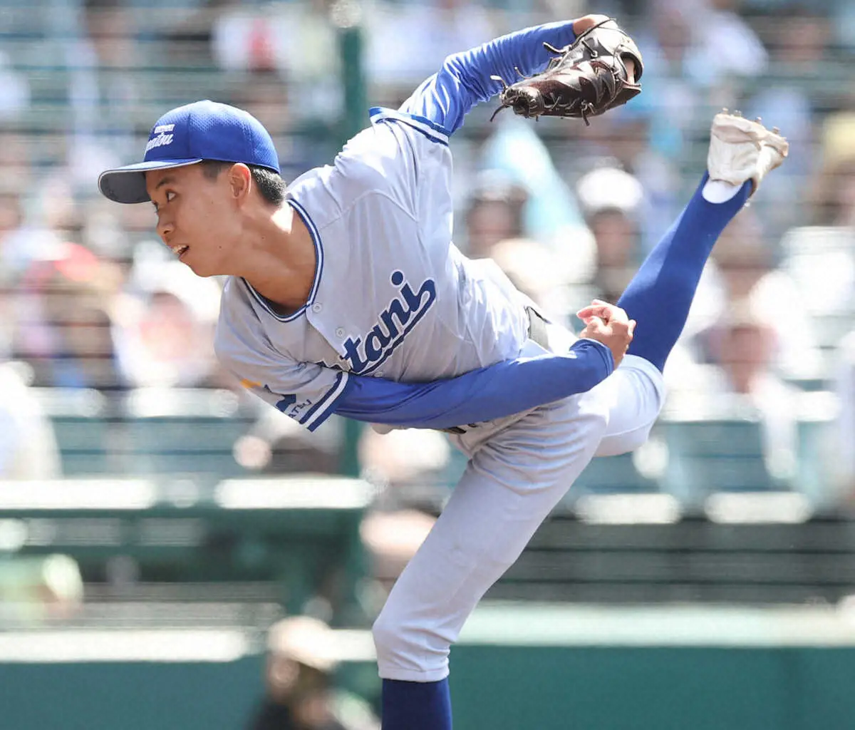 【画像・写真】【甲子園】アルプスに”頑張れ石川”…小松大谷・東野主将「もう少し長くプレーを見せたかった」