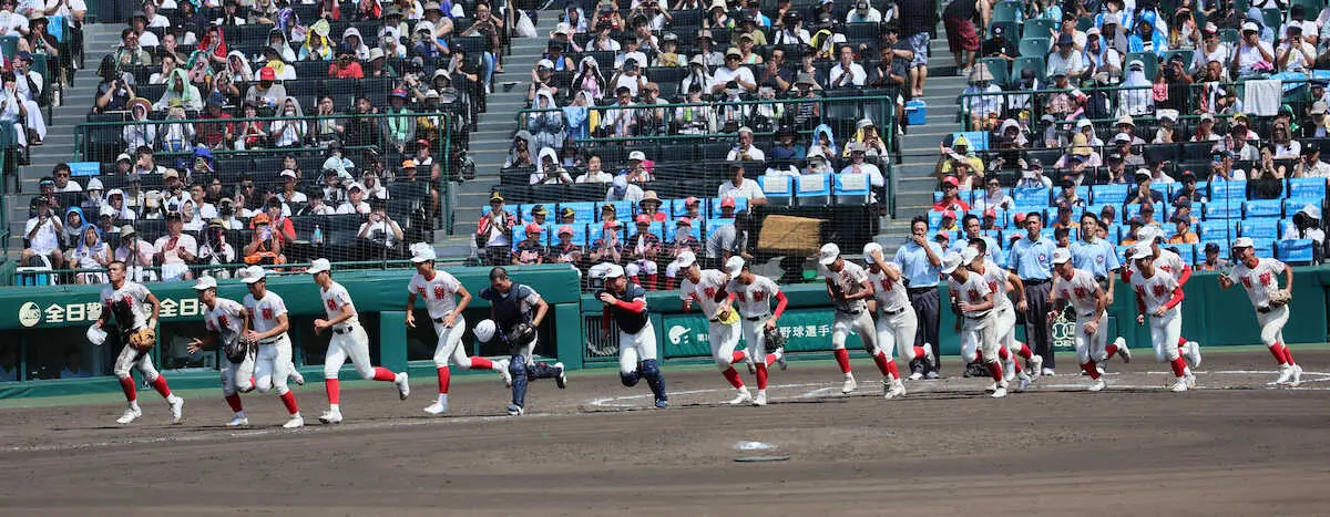 【画像・写真】【甲子園】8強の智弁学園・小坂監督　決めていたエース田近の先発「3回戦で負けるのが多いので」