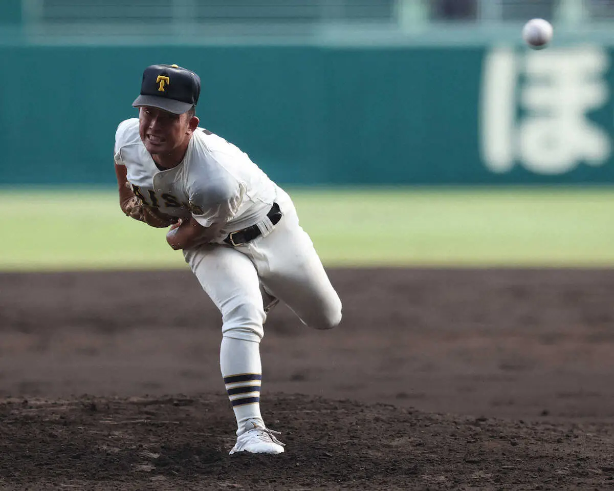 【画像・写真】【甲子園】93年ぶり奇跡の大社だ！延長タイブレークで早稲田実を破る　痛恨の後逸からナイン一丸