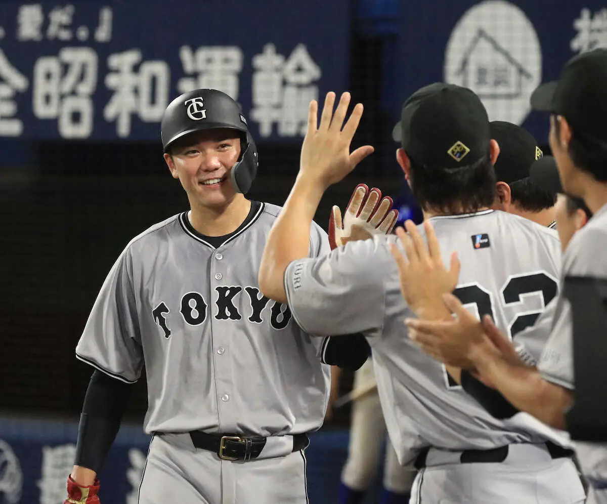 【画像・写真】巨人が3回に一挙5得点！　先発左腕・井上が先制打に続いて2打席連続適時打で2打数2安打2打点に