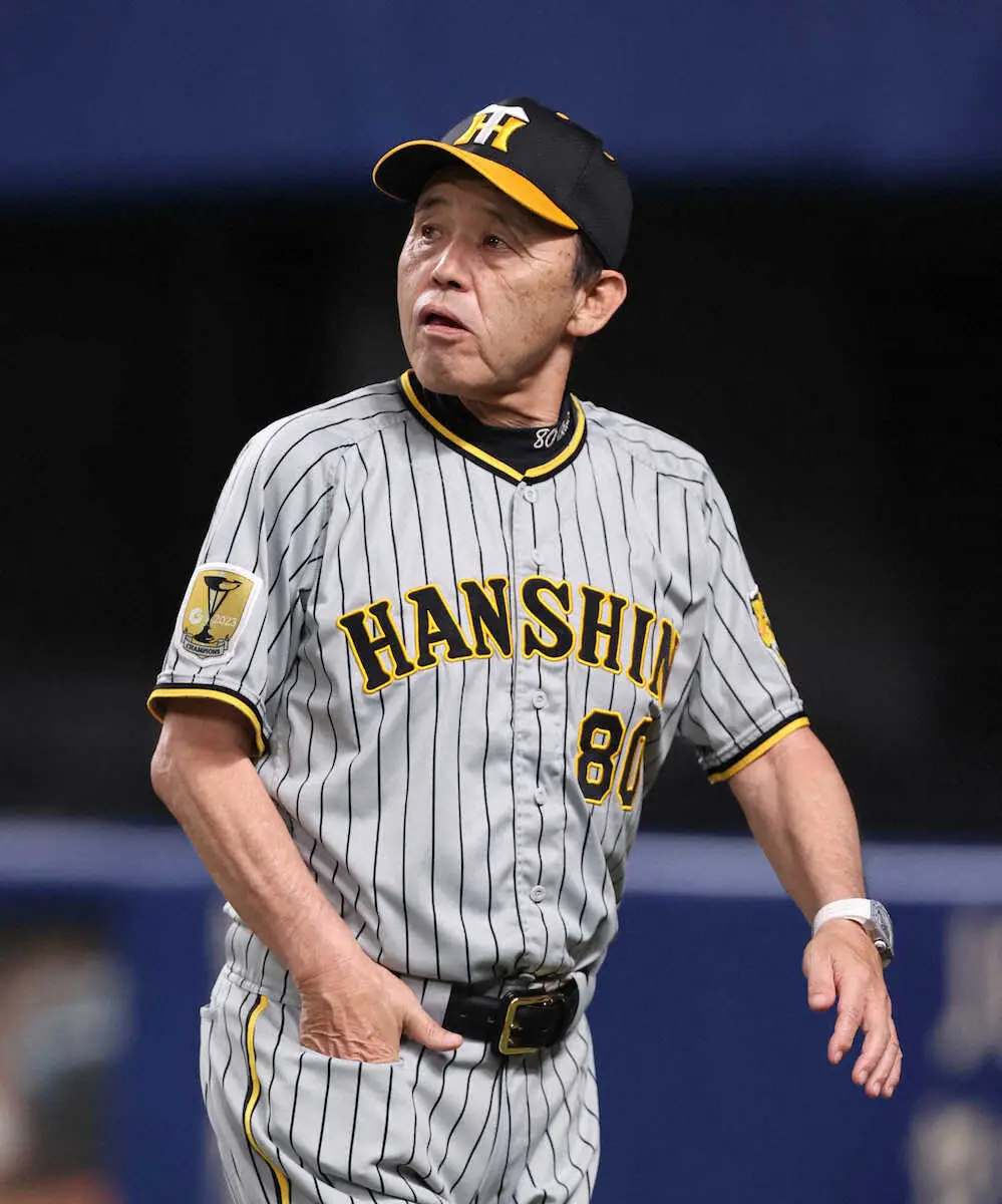 【画像・写真】【阪神・岡田監督語録】熱闘4時間45分「素人に分からんようなことがいっぱいありすぎて」