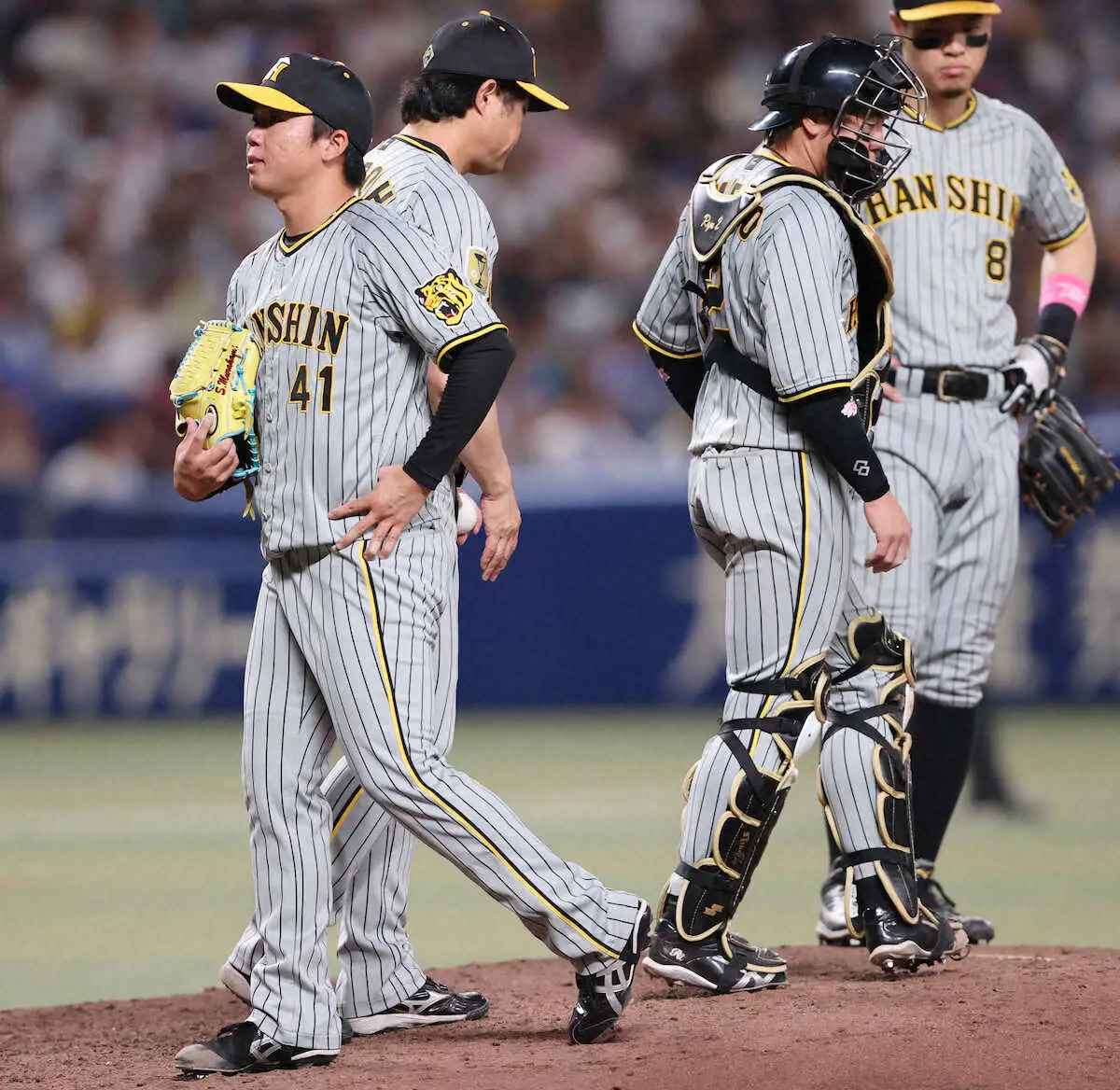 【画像・写真】阪神・村上　母校・智弁学園との“ダブル白星”ならず　自己最悪5与四球に「皆さんに申し訳ない」