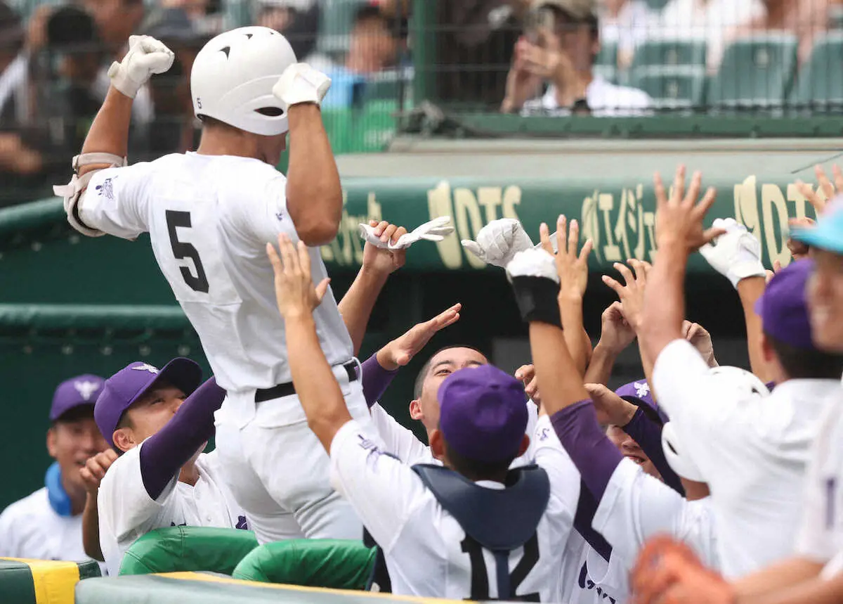 【画像・写真】【甲子園】関東第一“必殺仕事人”の一振りにネット沸騰「ドラマすぎる」「完璧すぎる演出」
