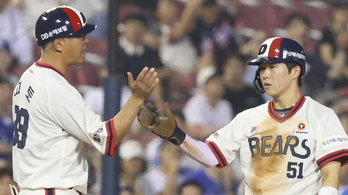 【画像・写真】韓国屈指の走り屋集団　元巨人の三塁コーチとともに1点をもぎ取る