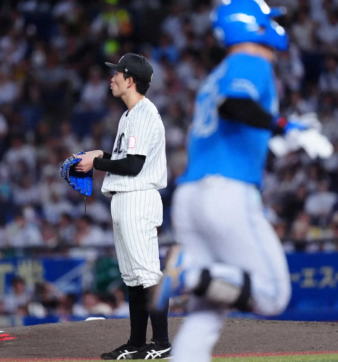 【画像・写真】ロッテ・小島和哉は5回5失点で悔しい降板…先頭打者弾など2発許した　勝てば2位浮上のチャンスも