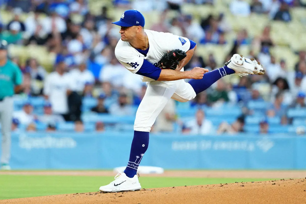 【画像・写真】ドジャース―マリナーズ戦で一触即発の乱闘未遂　アロザレーナとフラーティが死球きっかけににらみ合い