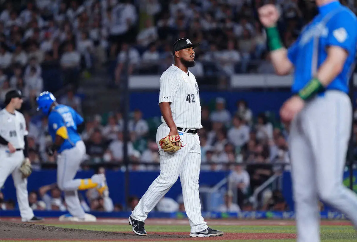 【画像・写真】ロッテ　また天敵日本ハム・レイエスにやられた…吉井監督「対策は考えているけど失投もある」