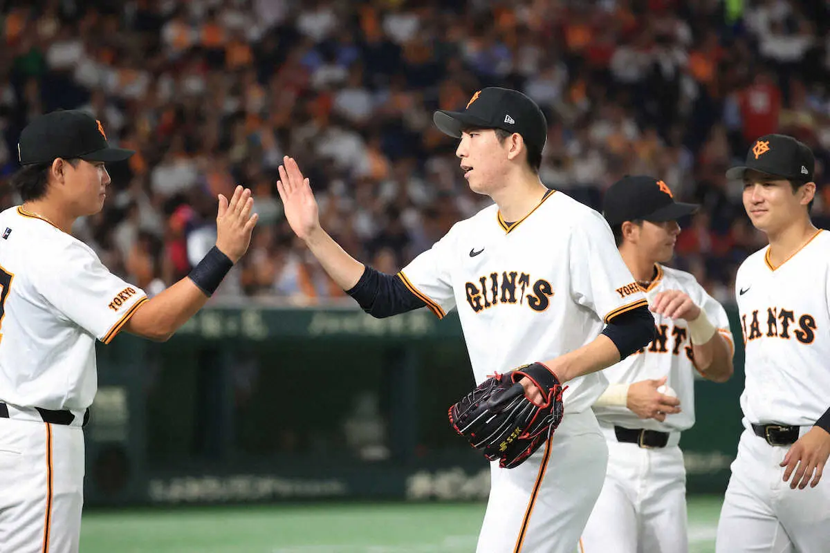 【画像・写真】巨人、痛恨黒星で広島と再び2差に　戸郷が3試合連続完封勝利目前の9回に追いつかれる