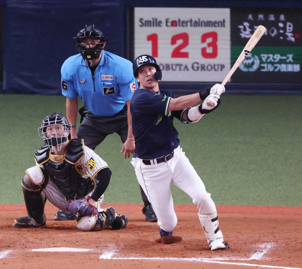 【画像・写真】ヤクルト連敗止めた！阪神に競り勝ち4試合ぶり白星　代打・山田哲人が「イメージ通り」決勝適時打