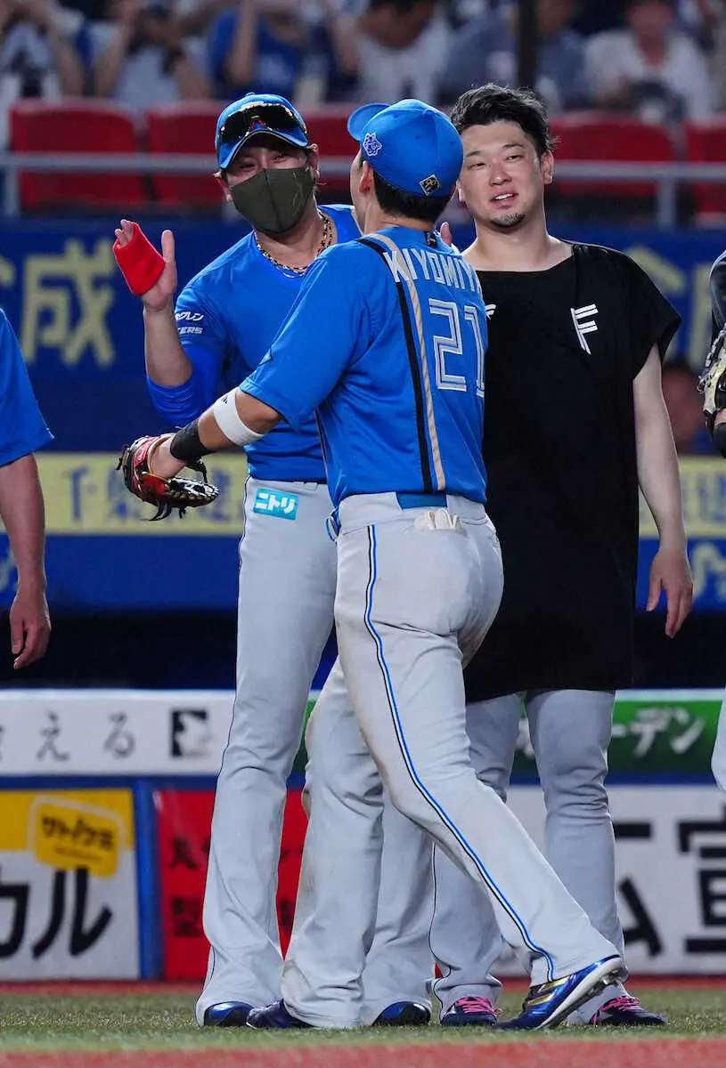 【画像・写真】日本ハム・新庄剛志監督が主砲・清宮の猛打賞で3連勝にまさかの一言「4番にしたのは…」