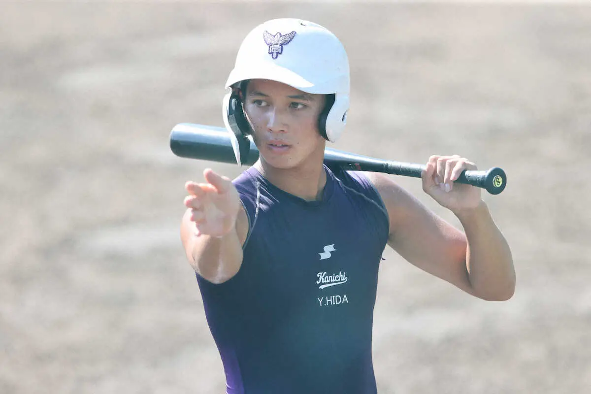 【画像・写真】【甲子園】関東第一・飛田　奇跡のバックホームに大反響　LINEに約50件のメッセージ