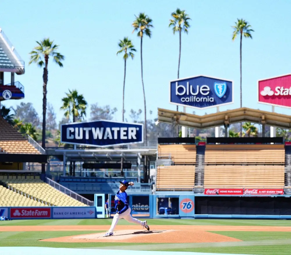 【画像・写真】ドジャース・由伸「試合にまた近づいた」実戦形式登板で154キロ　9月復帰へ次回は3イニング想定