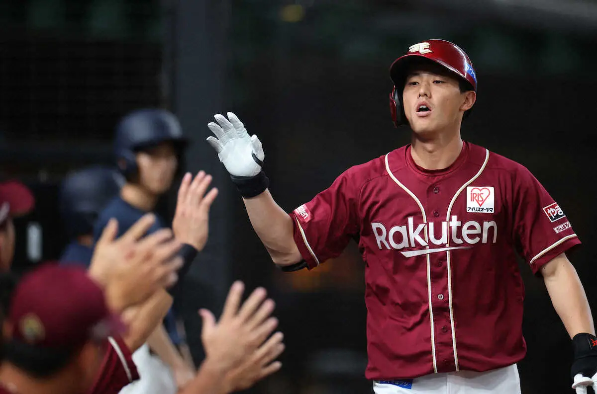 【画像・写真】楽天・辰己涼介　21戦ぶり先制の5号ソロ！「休日返上でベルーナドームの勉強をしたかいがありました」