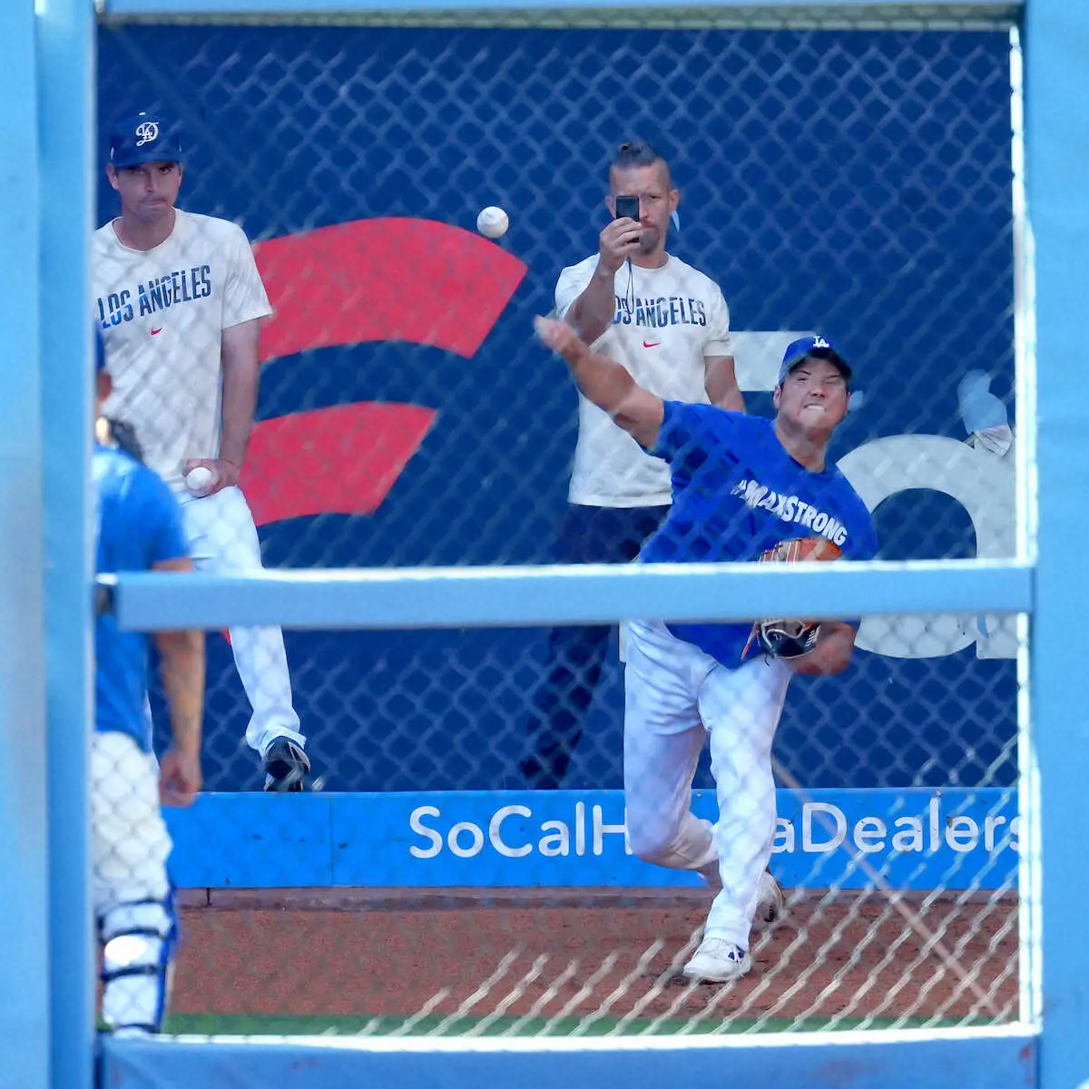 【画像・写真】ドジャース・大谷　手術後初のブルペンで10球　「40―40」さえ通過点…来季二刀流復活へ着々