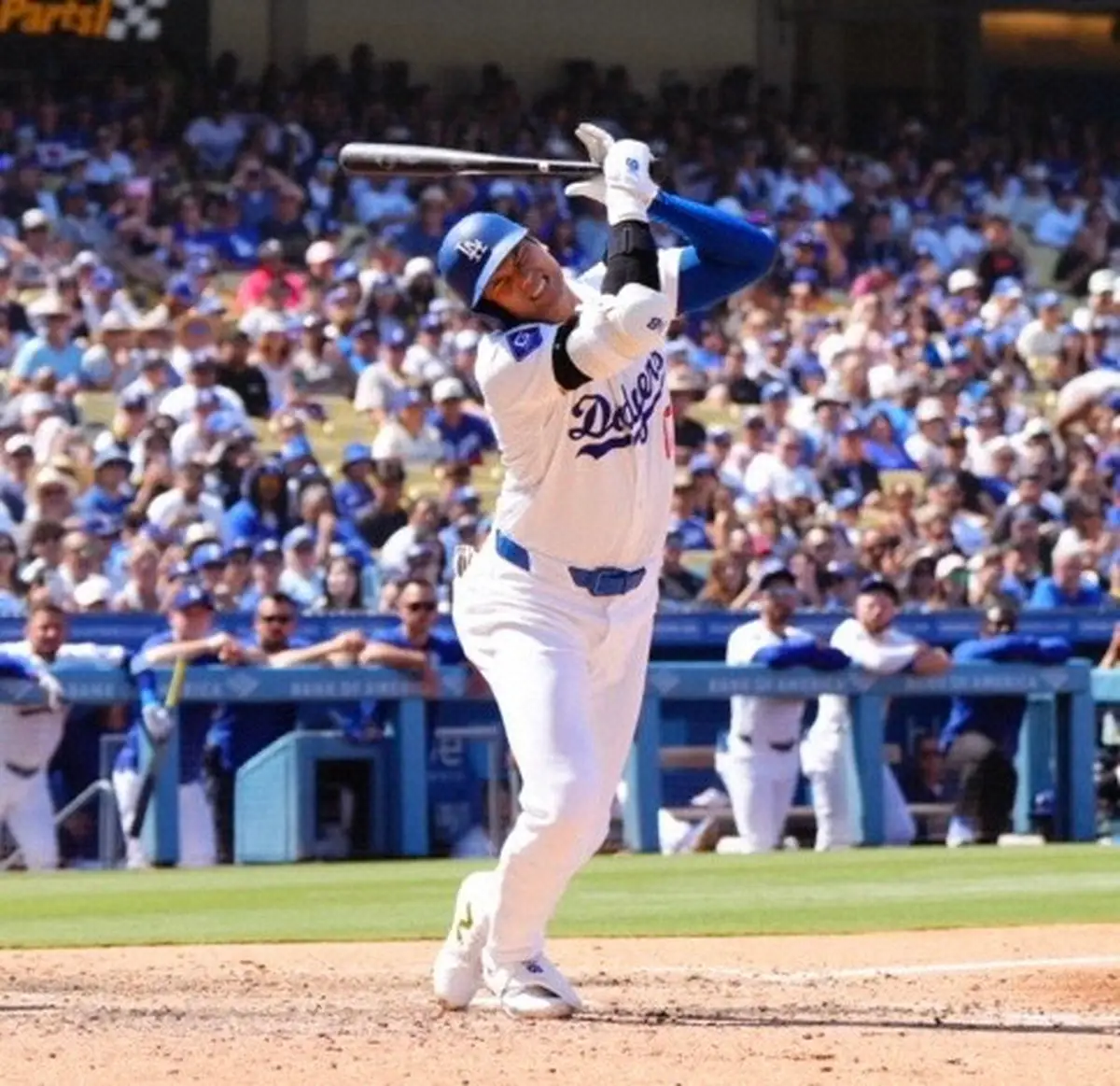 【画像・写真】大谷翔平「痛い！」左前腕内側に死球で絶叫し球場大ブーイング　試合後の検査では打撲で骨に異常なし