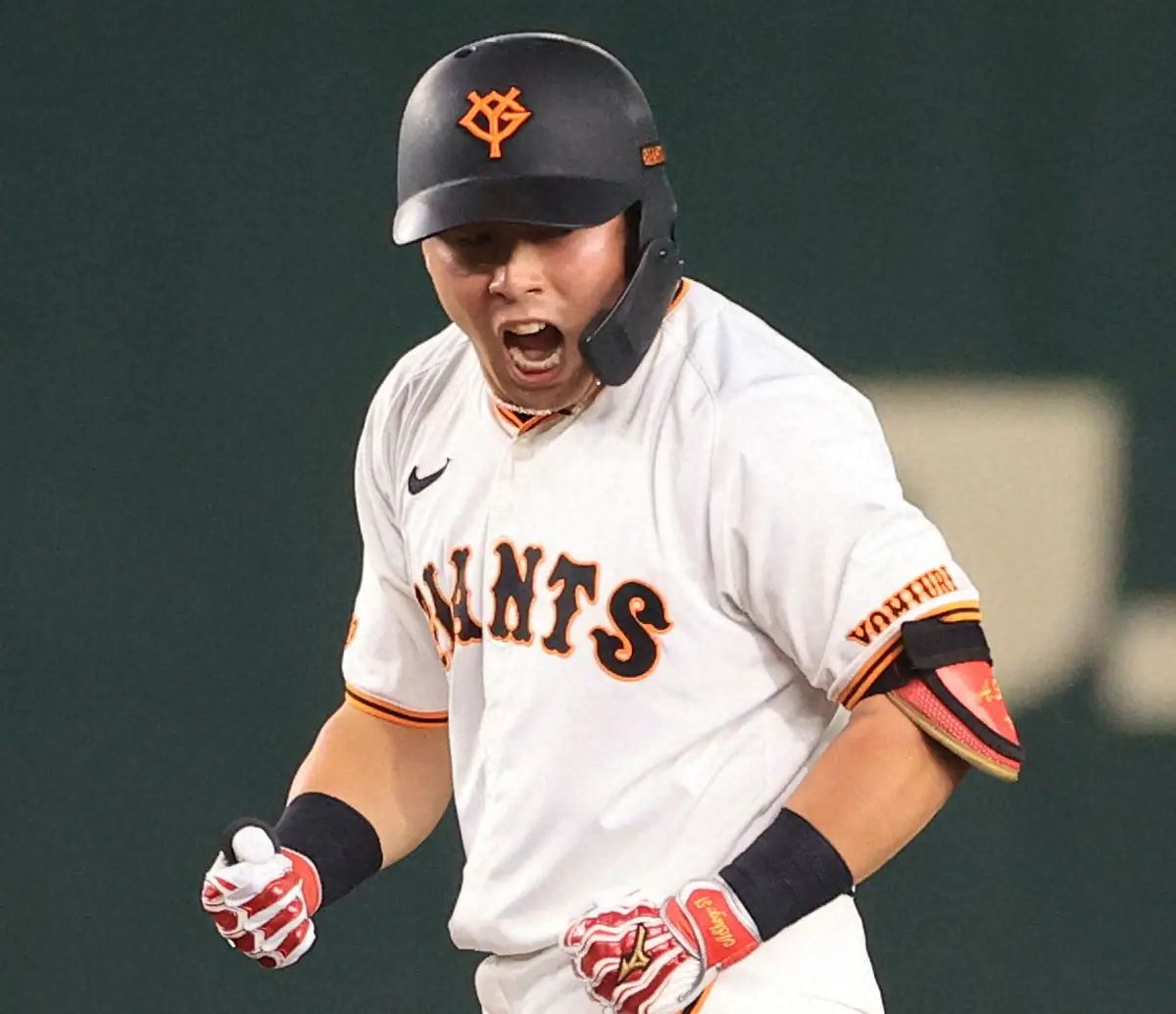 【画像・写真】巨人・浅野　プロ入り後初甲子園で活躍誓った「関西に友達もいる。見に行くと言う子もいるので」