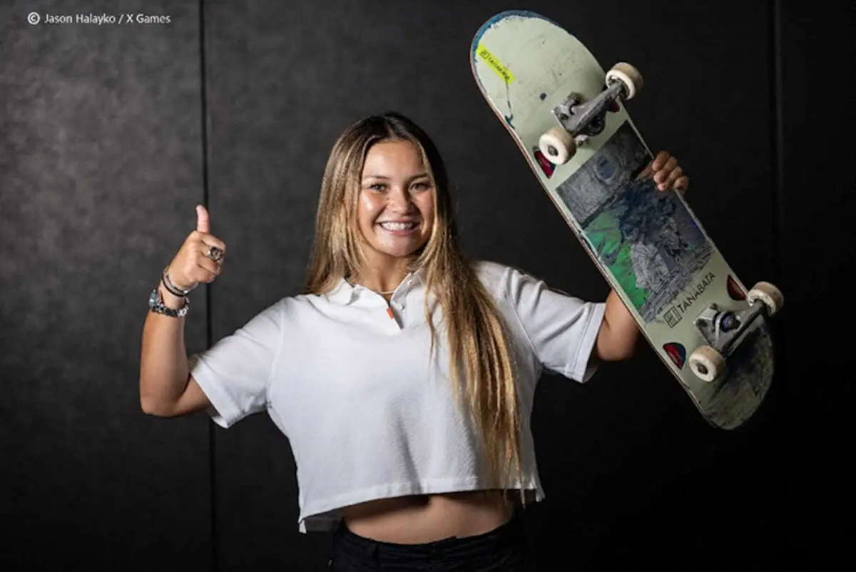 【画像・写真】パリ五輪銅メダリストのスカイ・ブラウン　31日のロッテ―ソフトバンク戦で始球式