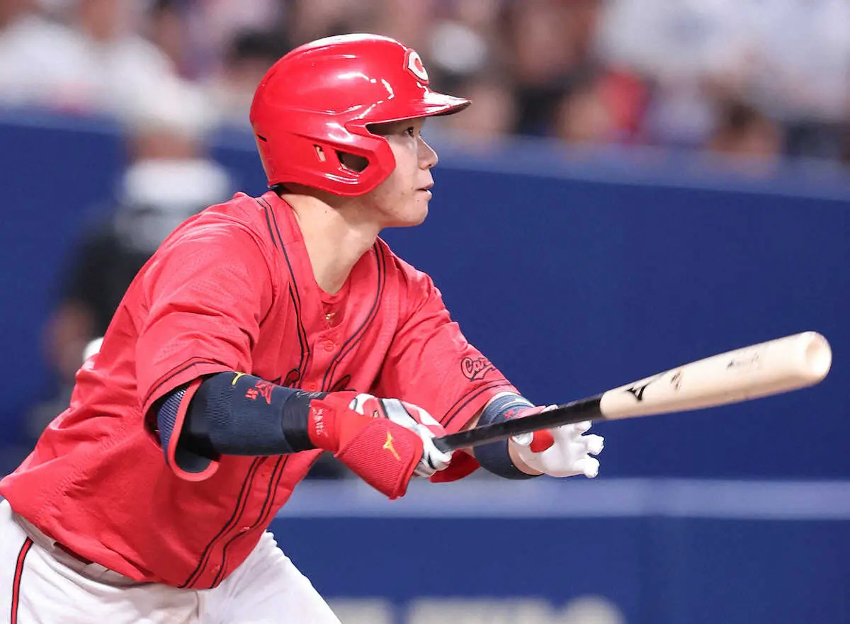 【画像・写真】広島・坂倉　12戦連続安打!首位陥落も“絶好調男”止まらん「悲観することなく勝てるように頑張りたい」