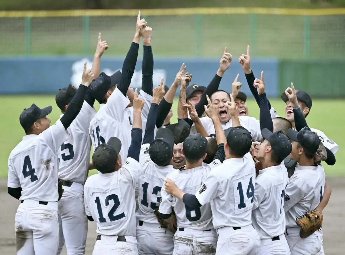 【画像・写真】中京が3連覇　エース・川口は3安打完封「最高の思い出に」　全国高校軟式野球