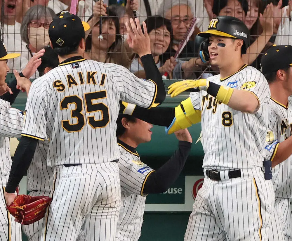【画像・写真】阪神が巨人に逆転勝ち　佐藤輝が決勝3ラン　才木は11勝目