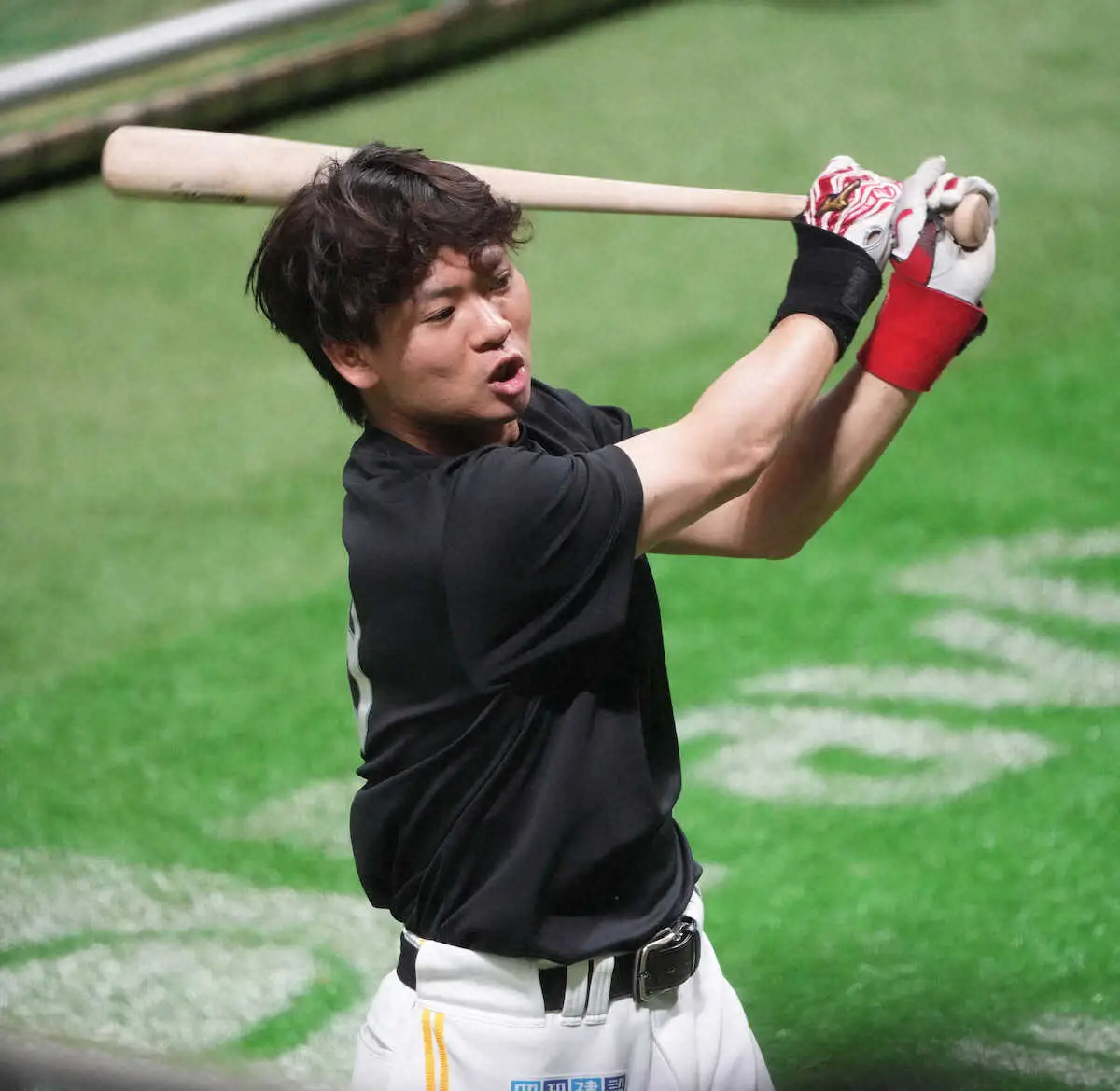 【画像・写真】【筑後鷹】仲田慶介　開幕1軍「育成三銃士」の一角が態勢を立て直し再昇格へ「結果出す」