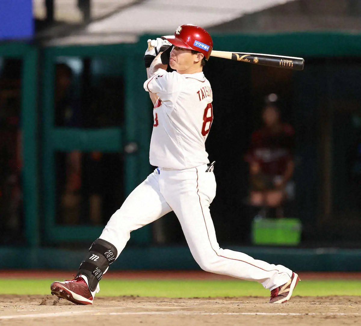 【画像・写真】楽天・辰己　窮地救った5回2点三塁打「長打しか狙っていませんでした」　3位と2・5差に