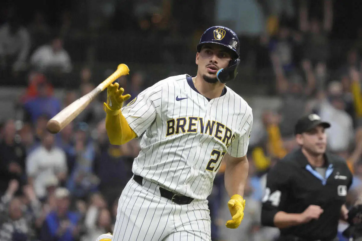 【画像・写真】ブルワーズ・アダメズが2安打1打点　今季102打点で“ライバル”大谷翔平抜きリーグ単独トップに