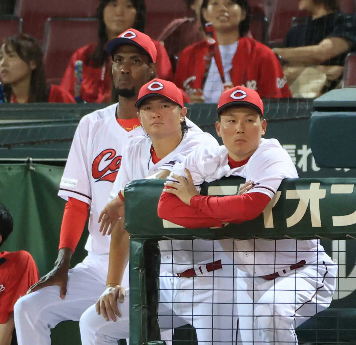 【画像・写真】広島　9回に9失点…痛恨大逆転負けで3差後退　守護神・栗林大乱調で救援失敗　快勝目前からまさか