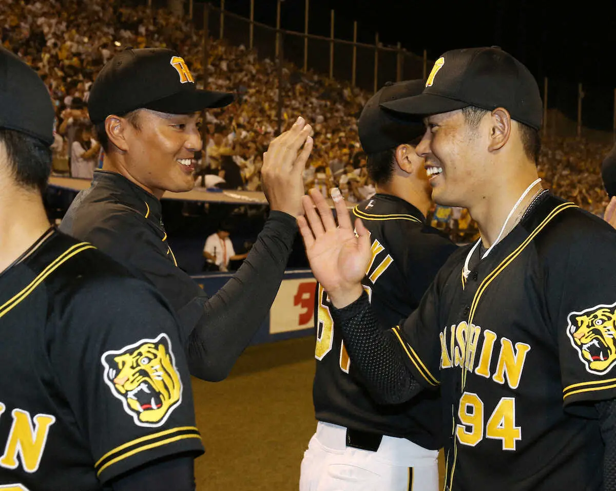 【画像・写真】阪神・原口　引退の09年ドラフト同期入団・秋山に「残したものも凄く大きかった」