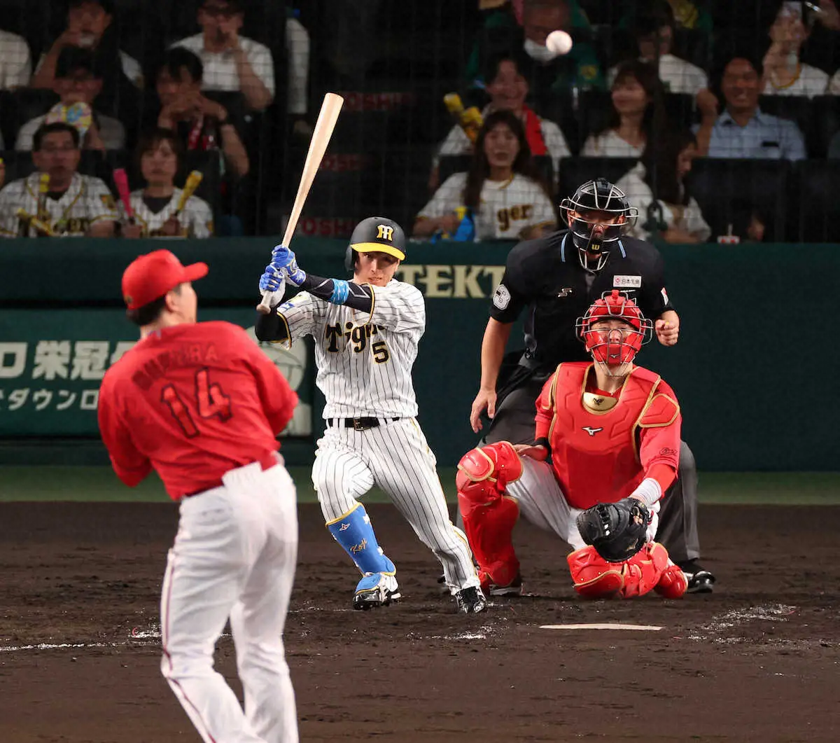 【画像・写真】阪神・近本　勝負強さ光った4打点！「1球で仕留められて良かった」　二盗も決めリーグトップ独走18盗塁
