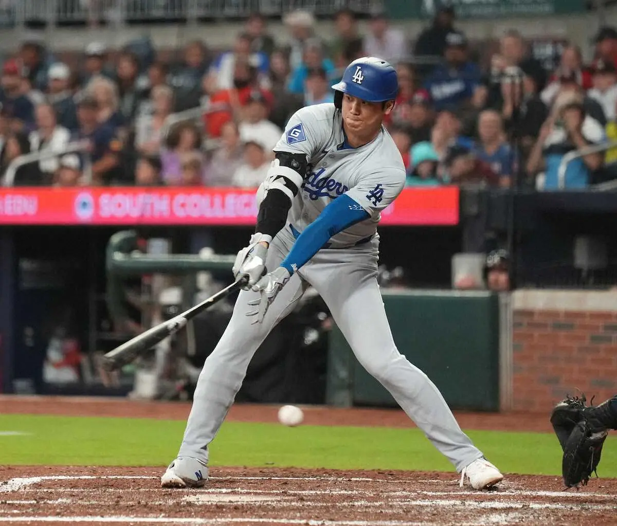 【画像・写真】大谷翔平は第2打席まで中飛→三振と凡退続く“ライバル”オズナの前で「48－48」に期待