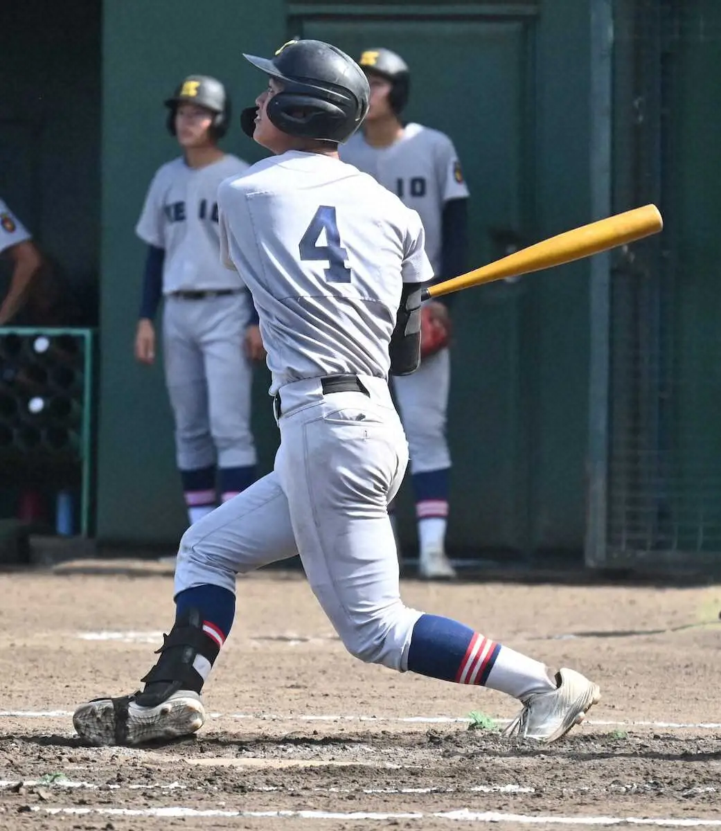 【画像・写真】慶応・一玖さん「まさか」先制3ラン　夏以降に丸刈り仲間2人増えた！ベンチ入り「僕だけなので…」