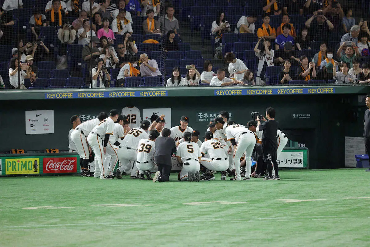 【画像・写真】坂本欠場の巨人、スタメン発表　モンテスが2番に　岡本和が一塁→三塁、捕手の大城卓が一塁へ