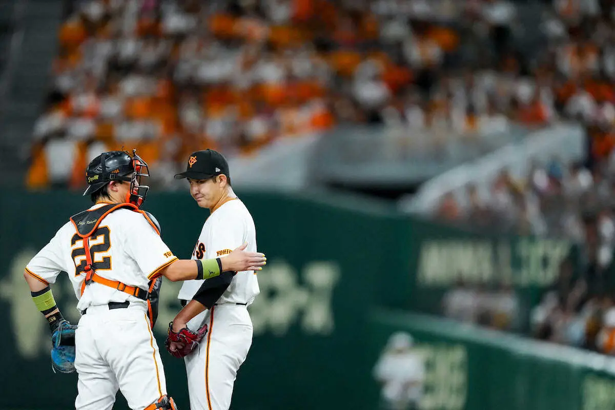 【画像・写真】巨人・小林誠司が3年ぶり中4日登板の“相棒”菅野をけん引！二盗阻止、打っては二塁打、ピンチで好リード