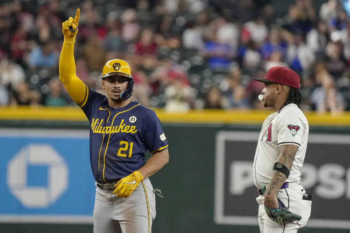 【画像・写真】ブルワーズ・アダメズ　勝ち越し2点打で大谷翔平に5打点差　ナ・リーグ打点王へ勝負強さ発揮