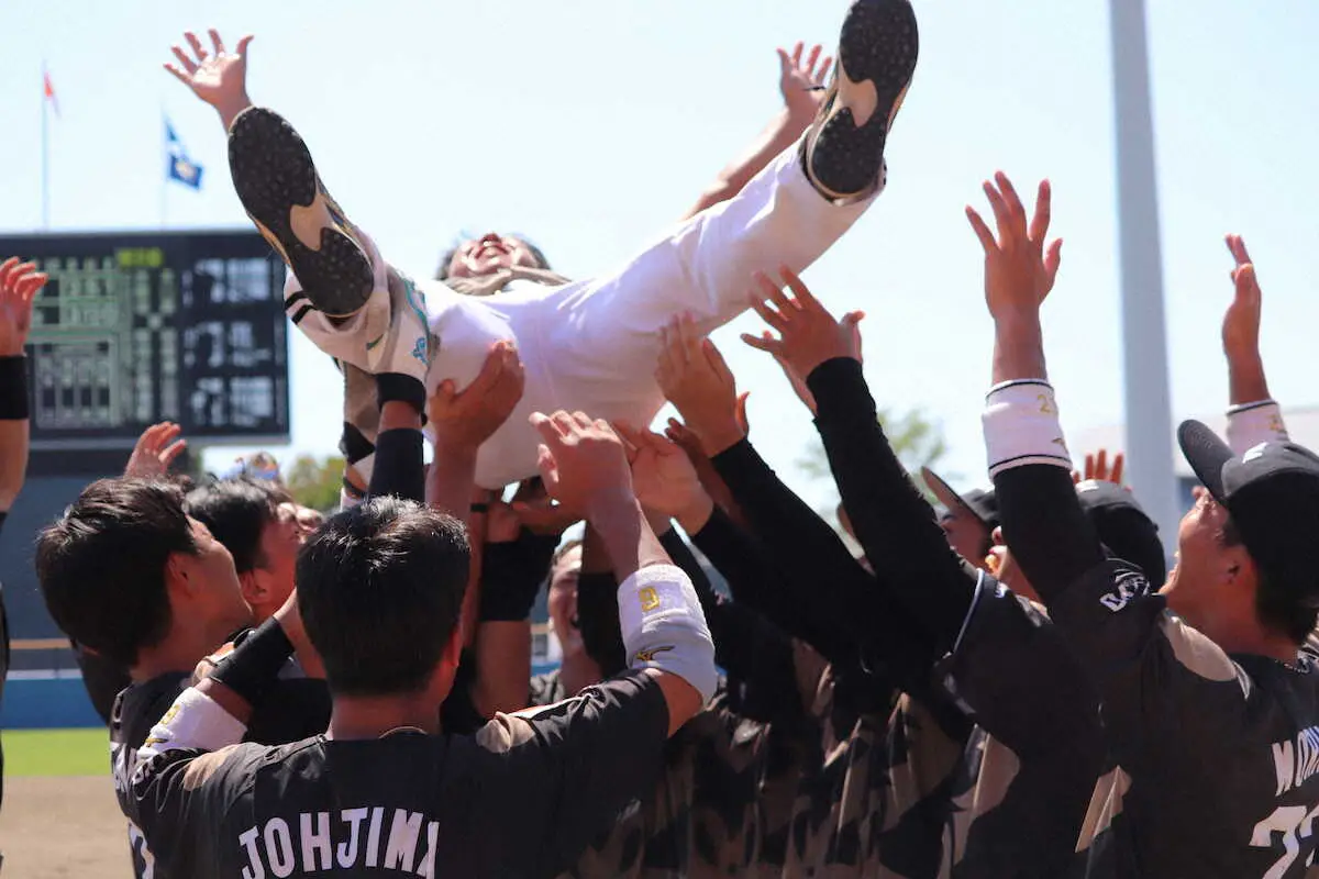 【画像・写真】ゴリラクリニックベースボールが初優勝！箭内翔太投手がMVP　天皇賜杯第79回全日本軟式野球最終日