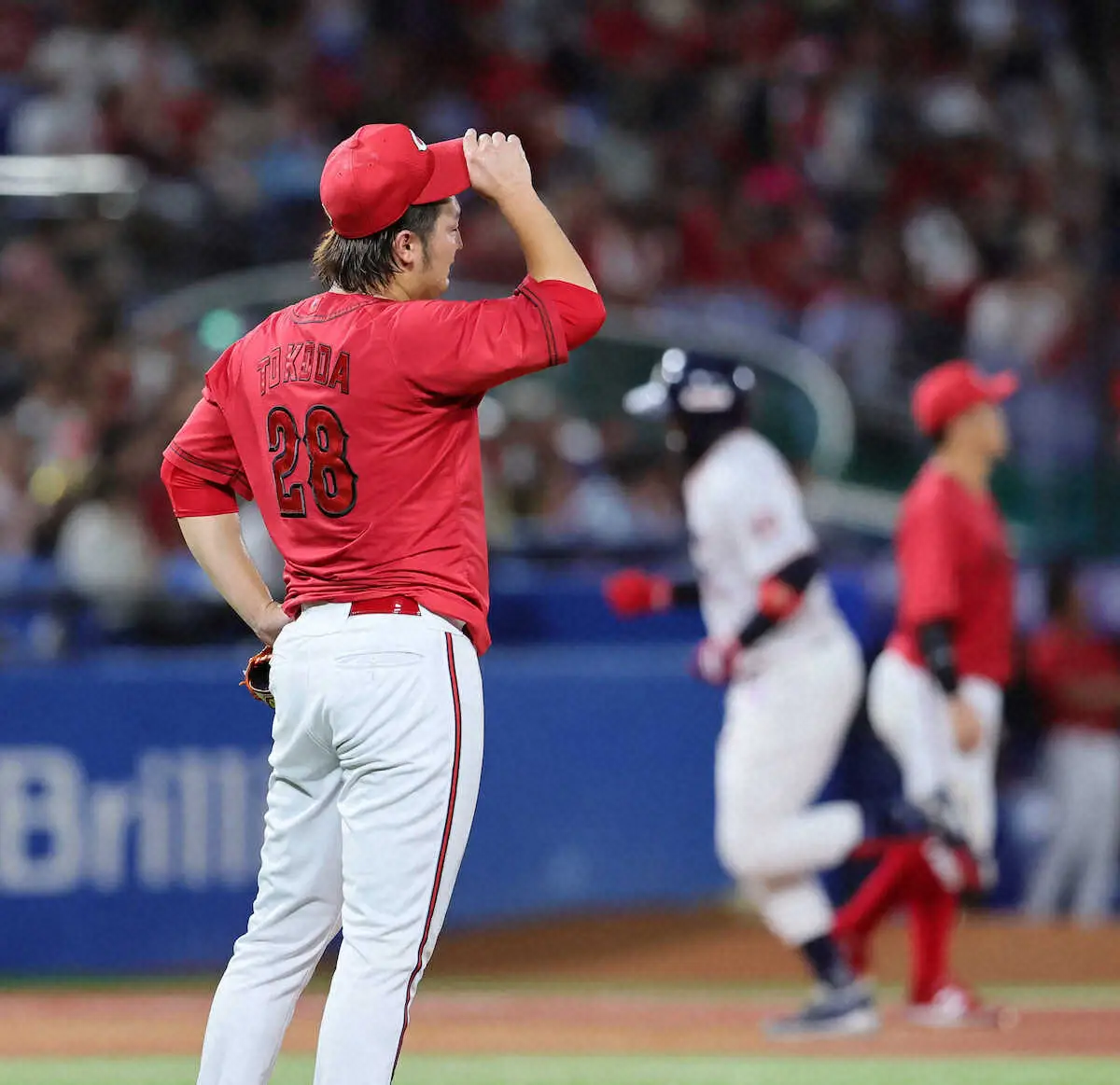 【画像・写真】広島　3連敗で大失速止まらぬ9月3勝13敗…床田が乱調7敗目　10安打1点　DeNA敗れ3位のままも