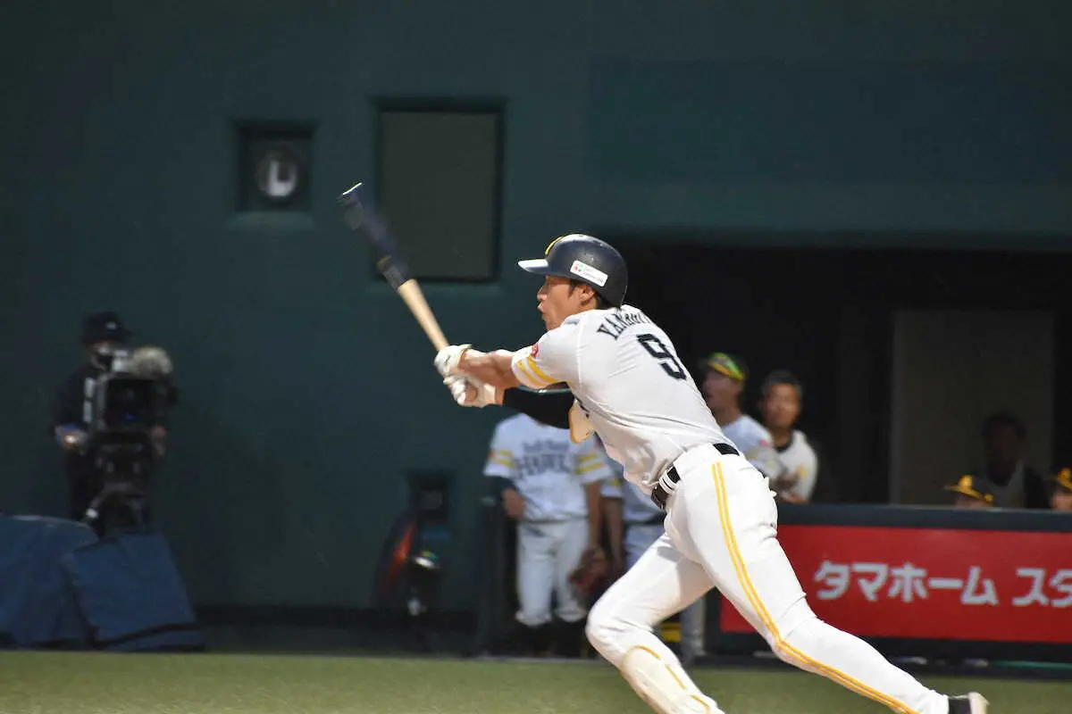 【画像・写真】ソフトバンク柳田が2軍戦で実戦復帰　2打数無安打も「今年野球無理かなと…グラウンドに立ててうれしい」