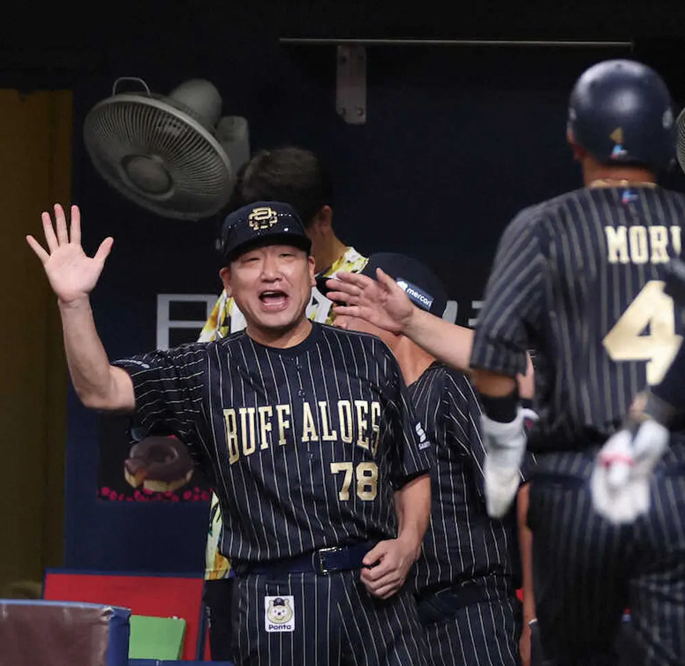 【画像・写真】就任後初めてBクラス決定したオリックス・中嶋監督「こんだけ借金して…」　自身の去就は語らず