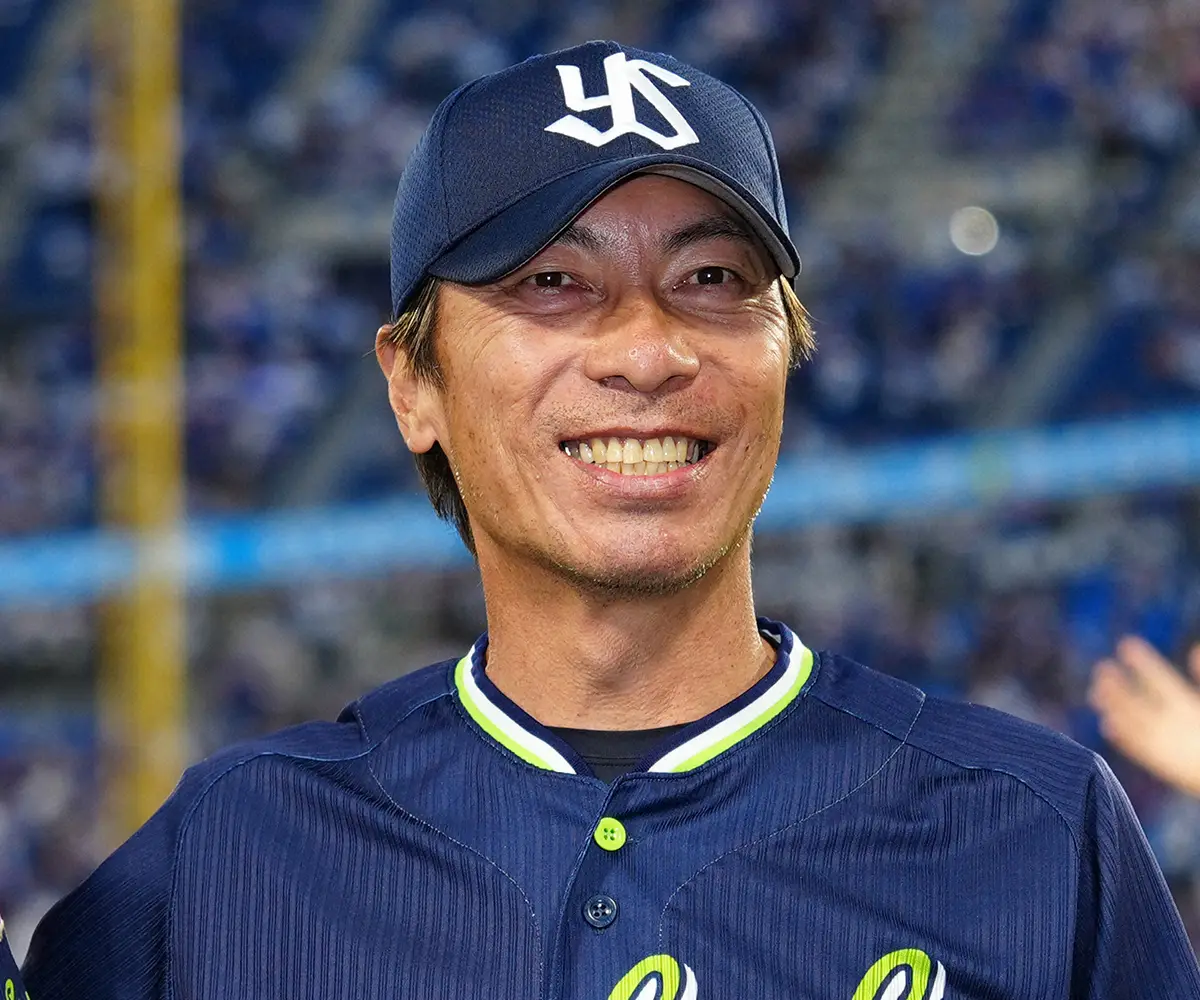 【画像・写真】ヤクルト・高津監督が来季続投　背水6年目へV厳命　「この成績にもかかわらず要請をしていただき感謝」