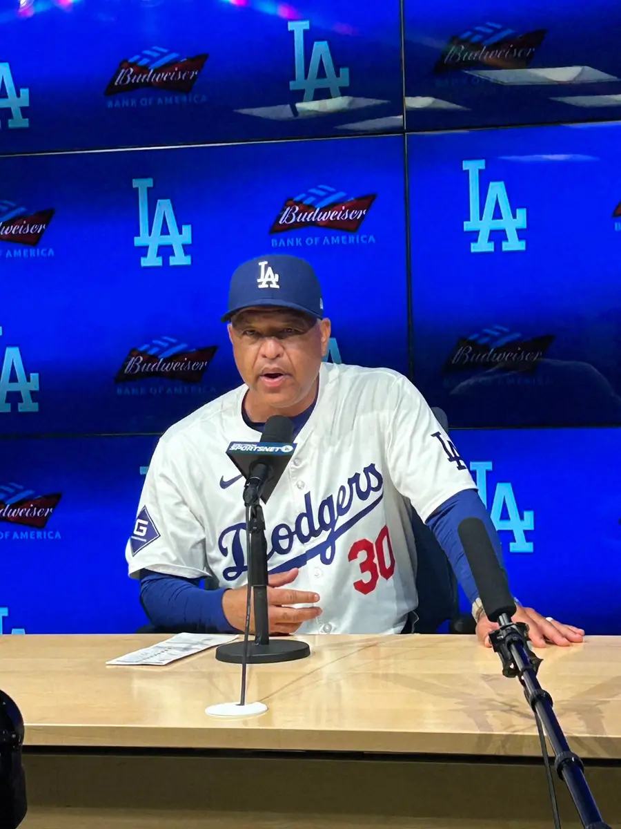 【画像・写真】ドジャース・ロバーツ監督（撮影・柳原直之）