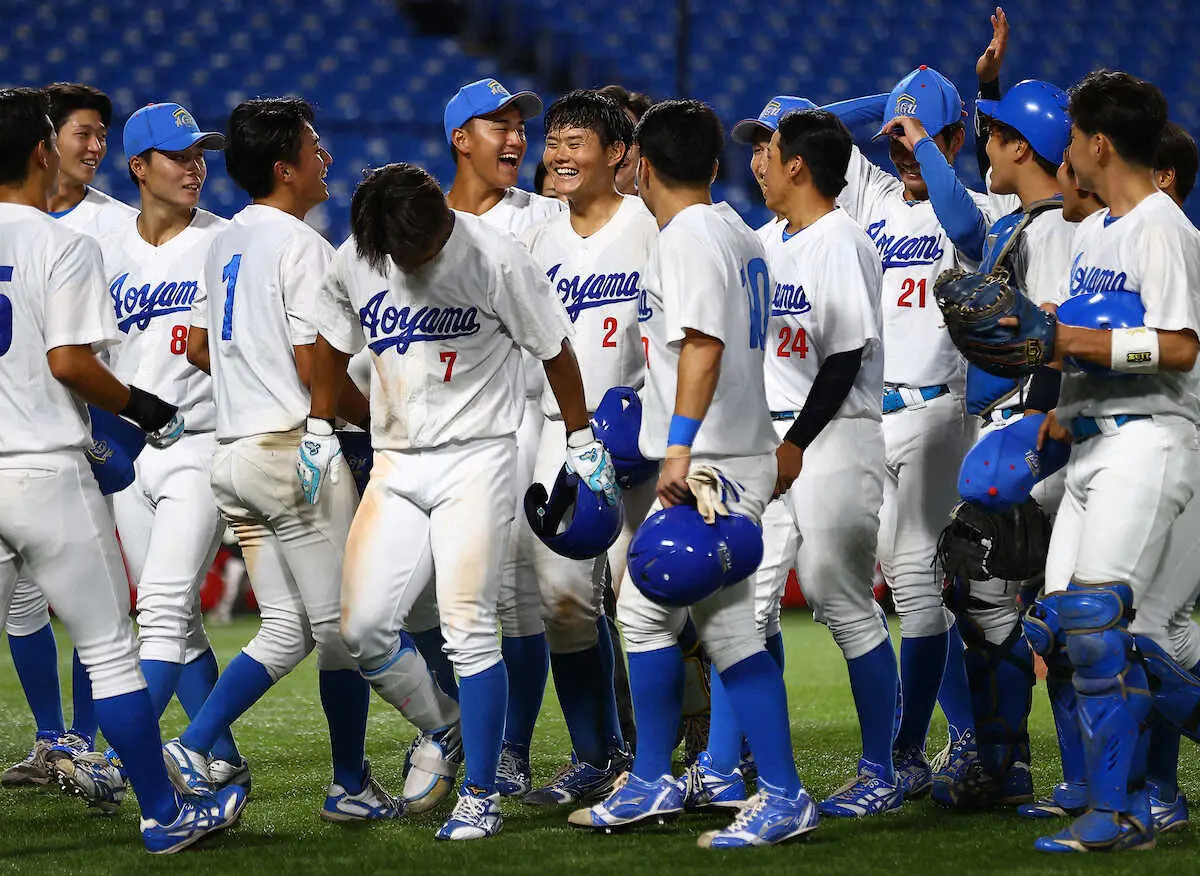 【画像・写真】青学大・渡部「素直にうれしい」逆転サヨナラ2点二塁打　ドラ1候補の西川欠場も救った